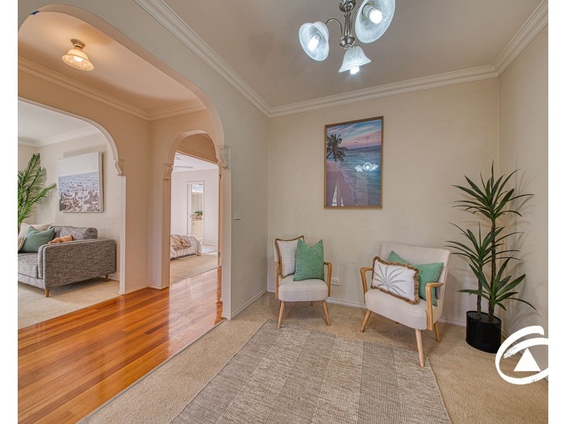 8 Carrick Place, Berwick VIC 3806