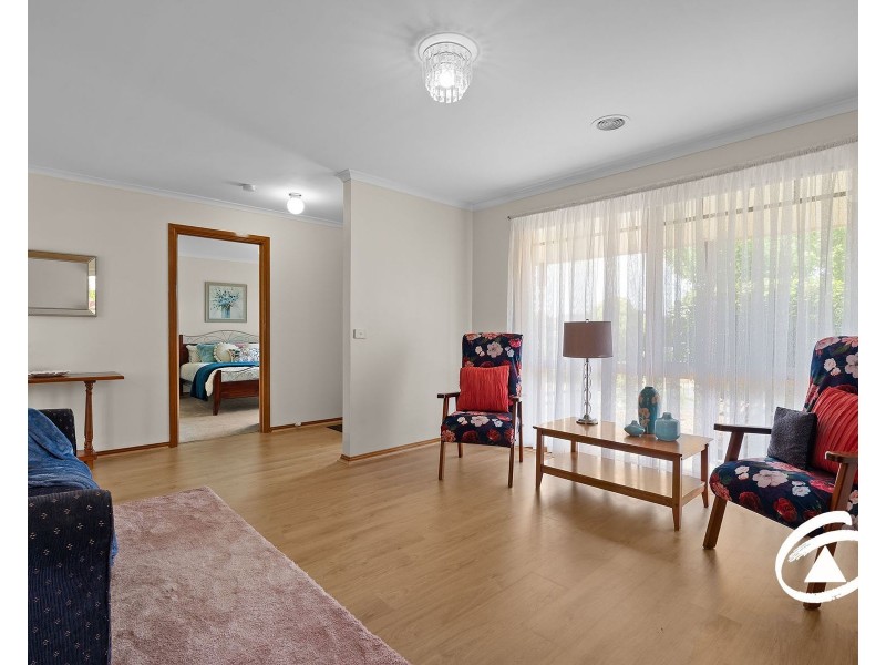 15 Forrester Walk, Narre Warren South VIC 3805
