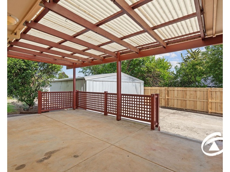 84 Norfolk Drive, Narre Warren VIC 3805