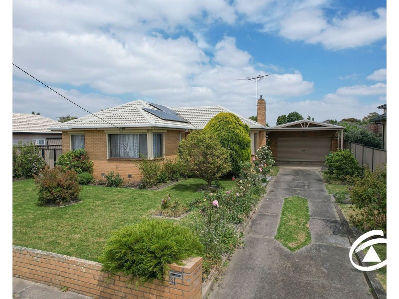 31 Charles Avenue, Hallam VIC 3803