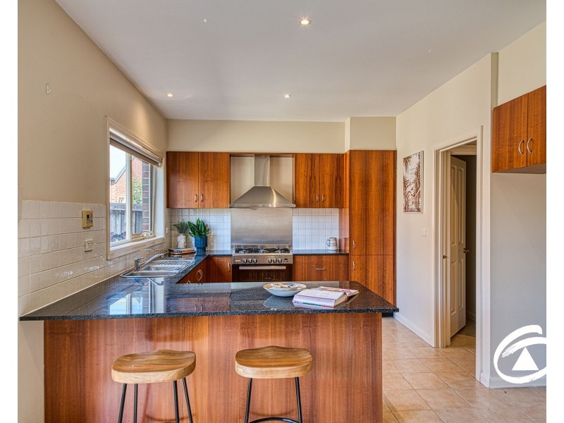 7/10 Parkhill Drive, Berwick VIC 3806