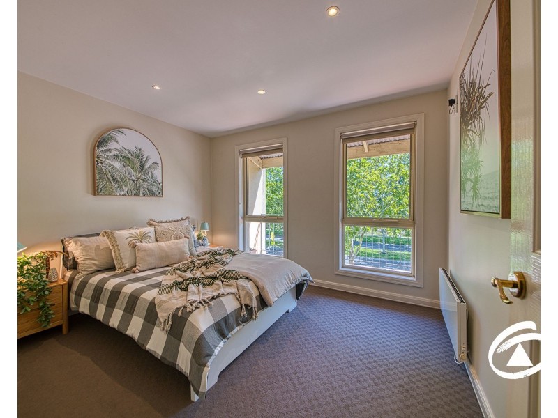 7/10 Parkhill Drive, Berwick VIC 3806