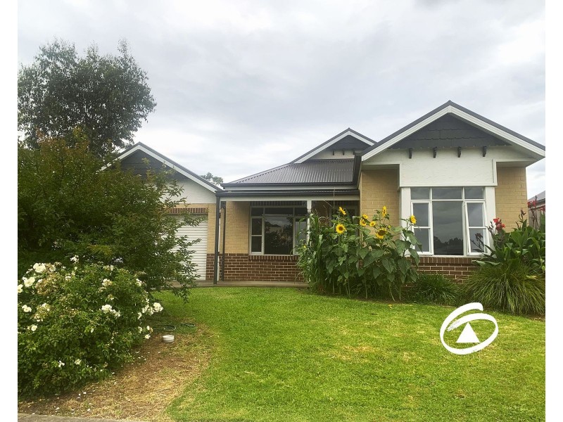 116 Cook Street, Drouin VIC 3818