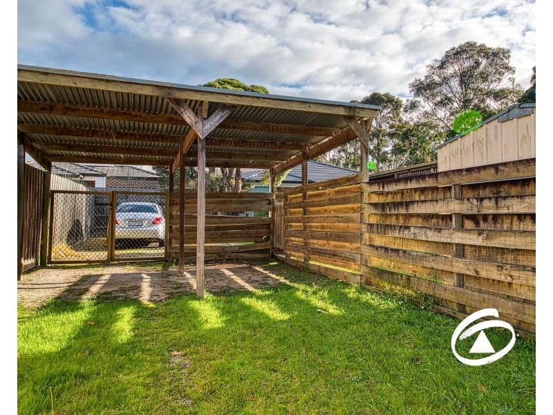 3/7 Manuka Road, Berwick VIC 3806