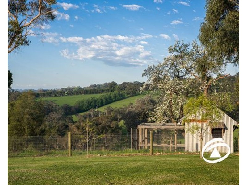 104 Foott Road, Beaconsfield Upper VIC 3808