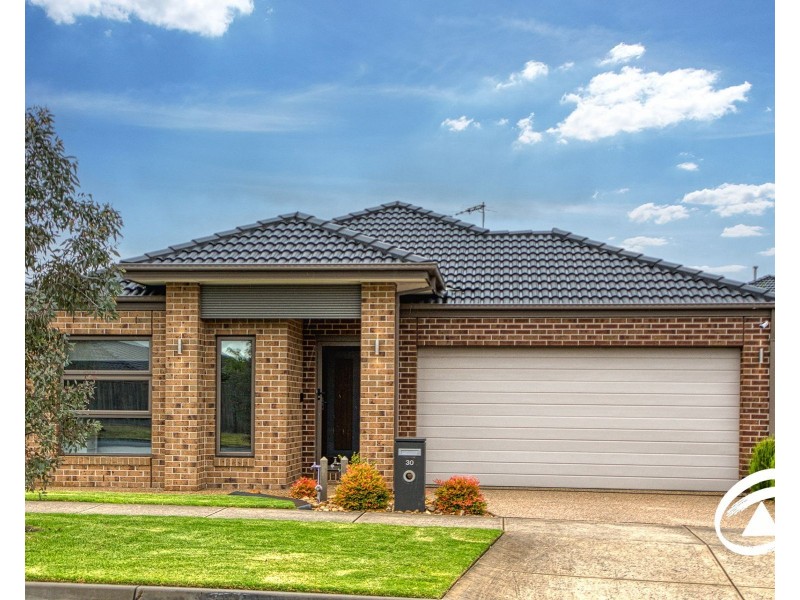 30 Kite Street, Clyde North VIC 3978