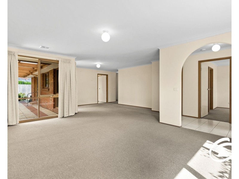 3 Tottington Rise, Berwick VIC 3806