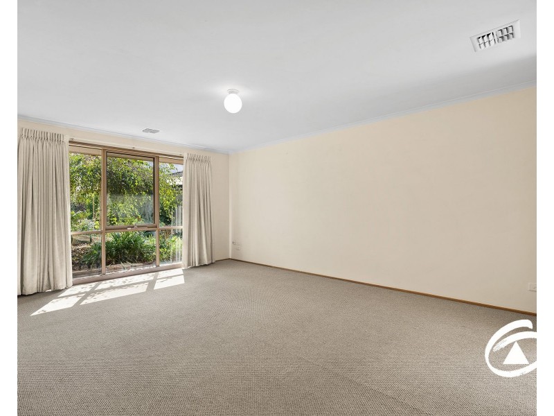 3 Tottington Rise, Berwick VIC 3806