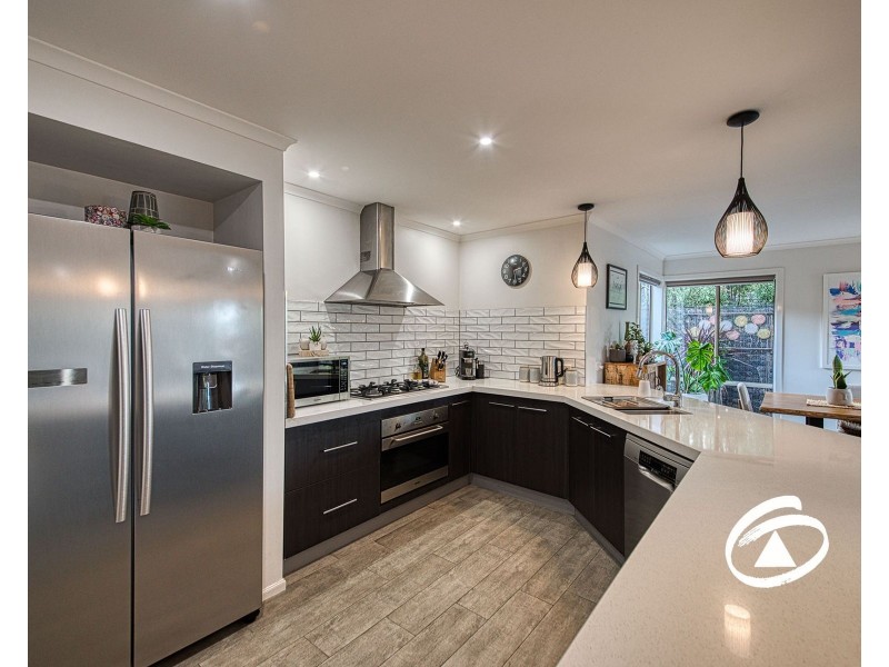 2 Temple-Wood Court, Berwick VIC 3806
