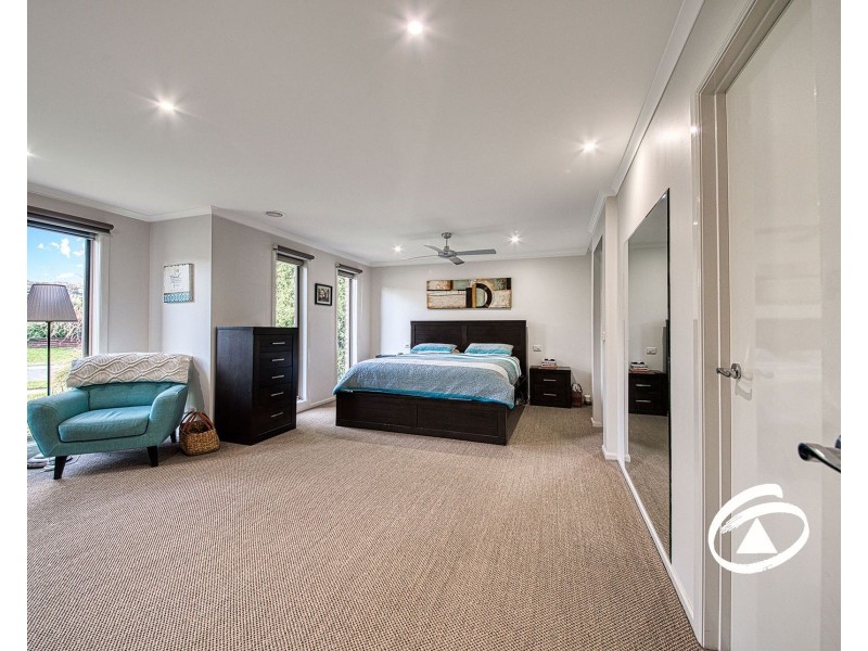 2 Temple-Wood Court, Berwick VIC 3806