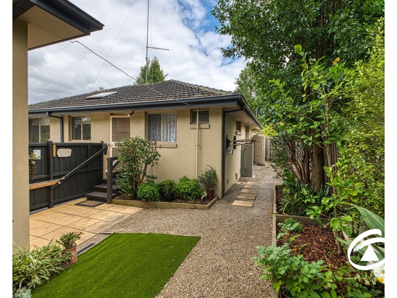 14 York Road, Berwick VIC 3806