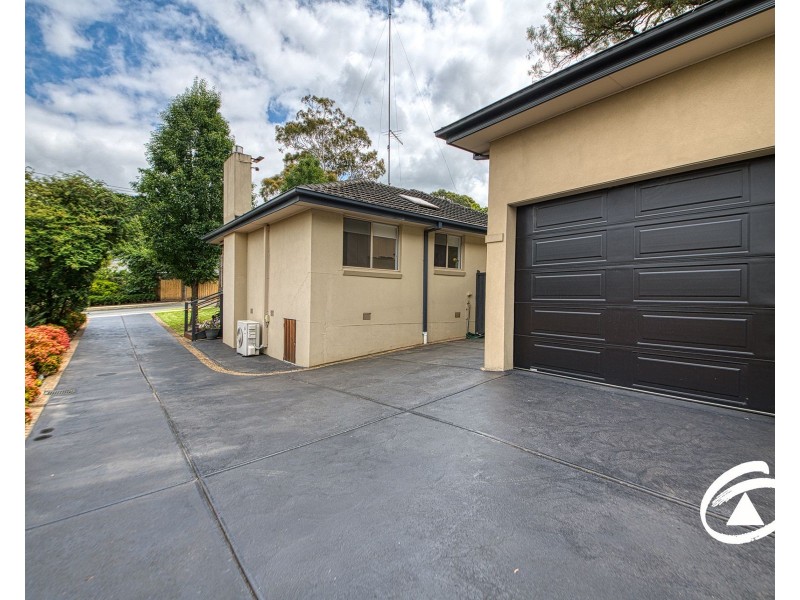 14 York Road, Berwick VIC 3806