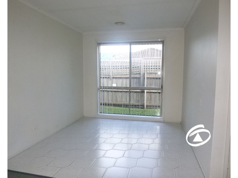 11 Wilmott Close, Berwick VIC 3806