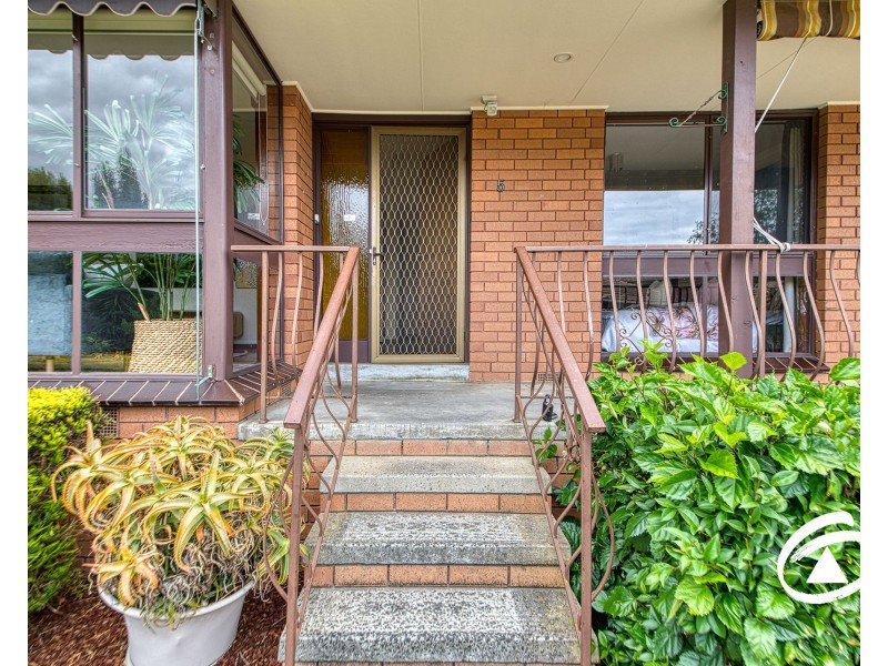 5/37 Clyde Road, Berwick VIC 3806
