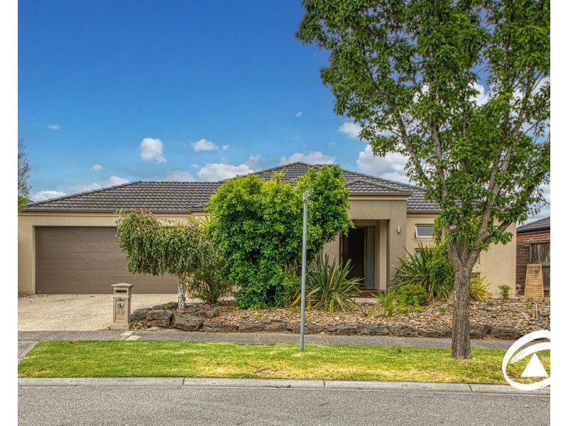 49 Von Nida Drive, Cranbourne North VIC 3977