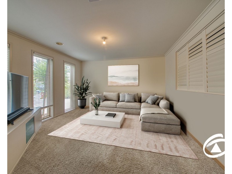 49 Von Nida Drive, Cranbourne North VIC 3977