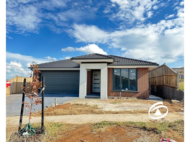 14 Salisbury Avenue, Warragul VIC 3820