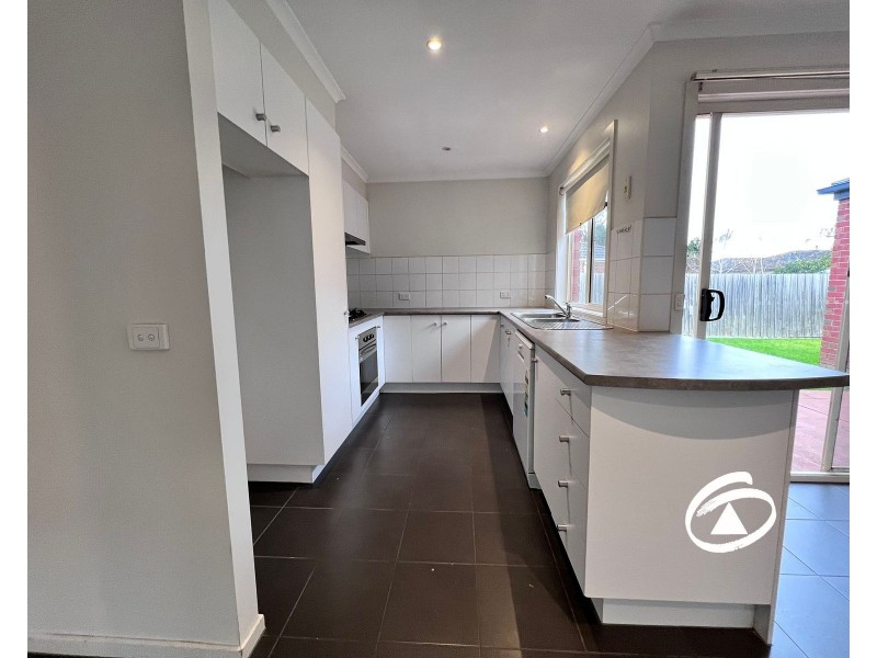 5 Sing Crescent, Berwick VIC 3806