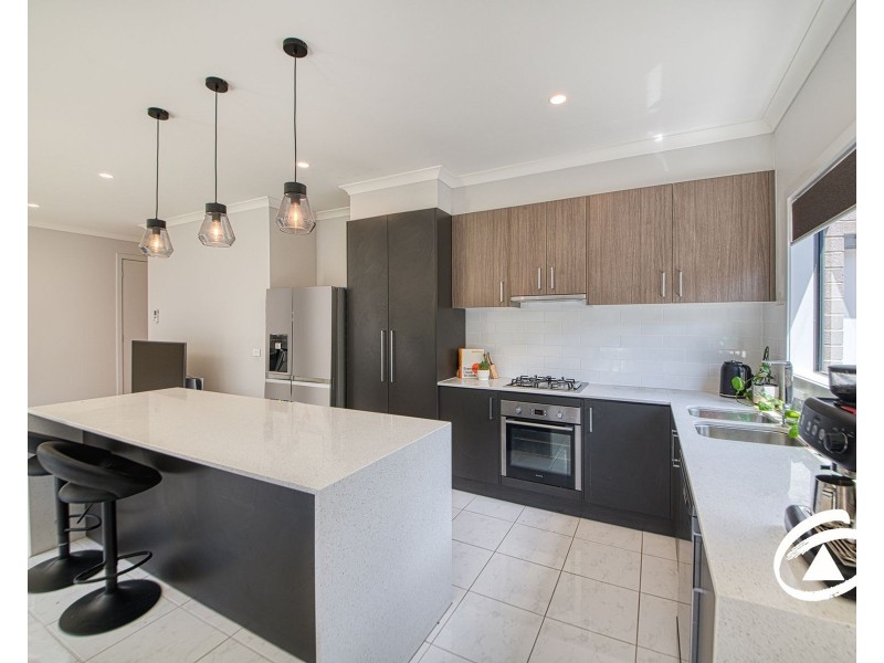 34 Marlborough Road, Berwick VIC 3806