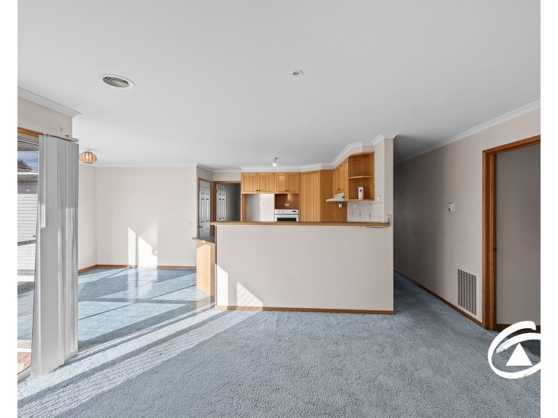 36 Warrenwood Place, Narre Warren VIC 3805