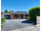 6 Lyndal Court, Berwick VIC 3806