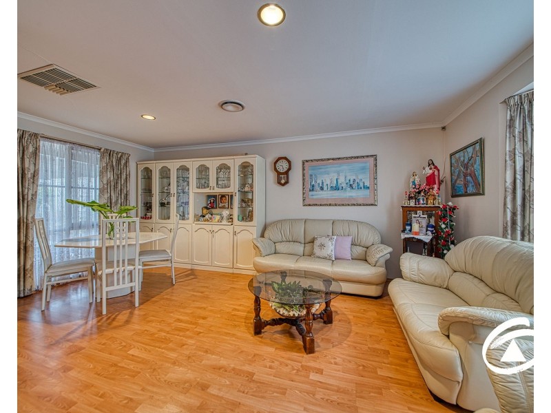 5 Glenburn Drive, Hallam VIC 3803