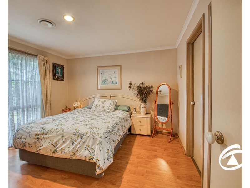 5 Glenburn Drive, Hallam VIC 3803