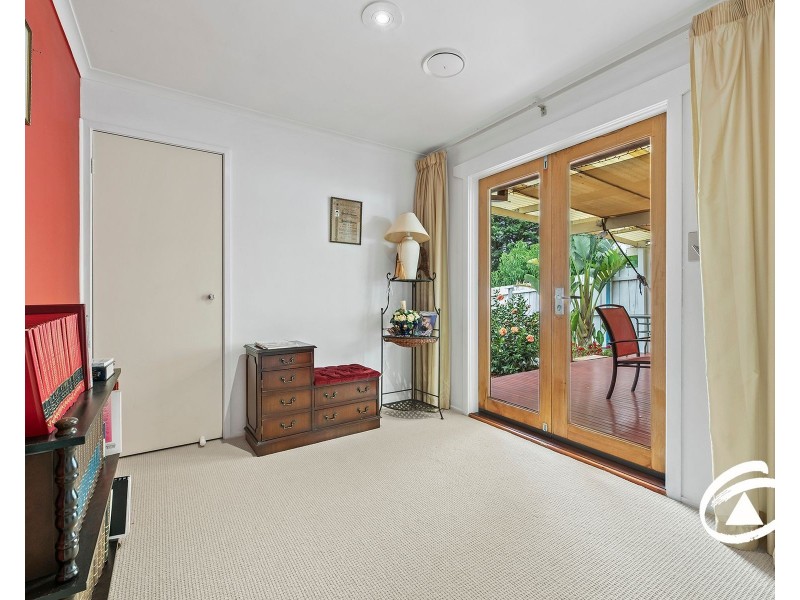 51 Michelle Drive, Hampton Park VIC 3976