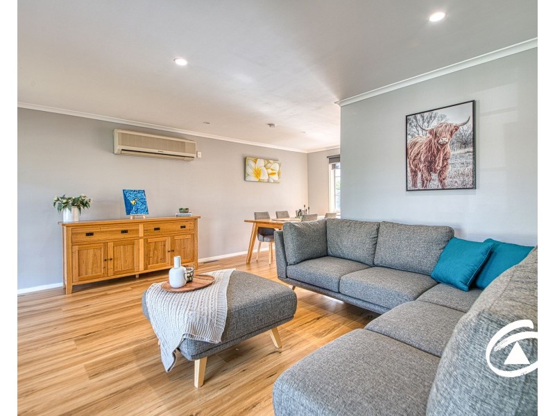 14 Strong Drive, Hampton Park VIC 3976