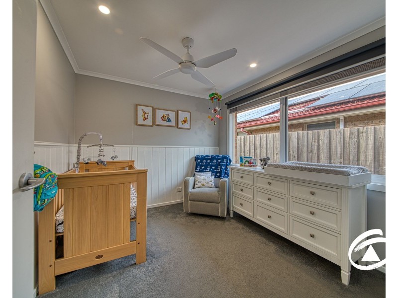 14 Strong Drive, Hampton Park VIC 3976