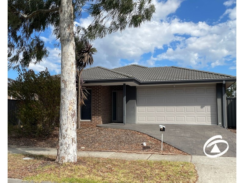 22 Pleven Rise, Clyde North VIC 3978