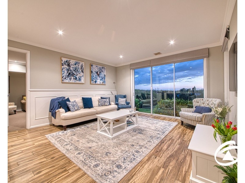 25 Kostic Boulevard, Narre Warren North VIC 3804