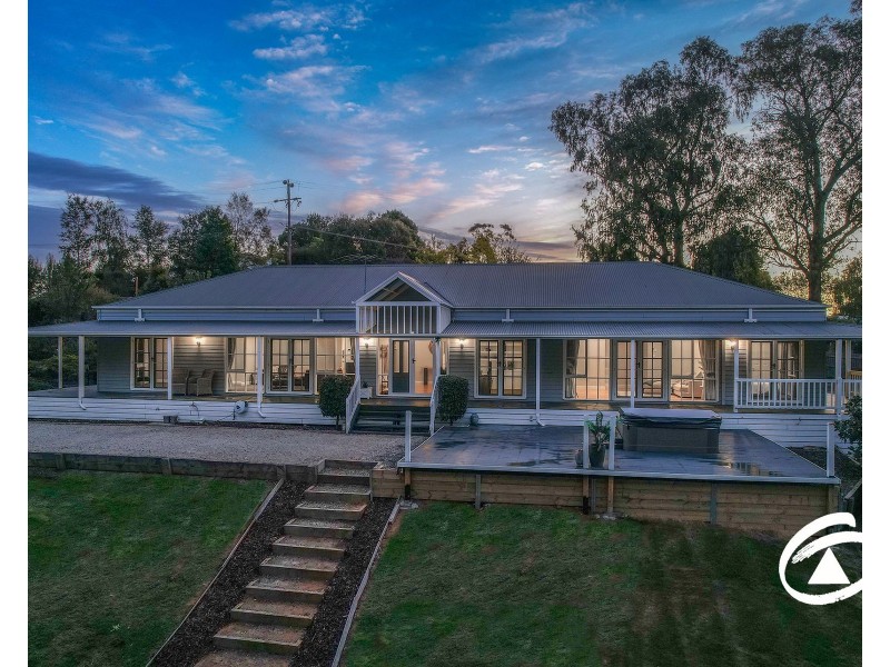 16 Quinn Road, Gembrook VIC 3783