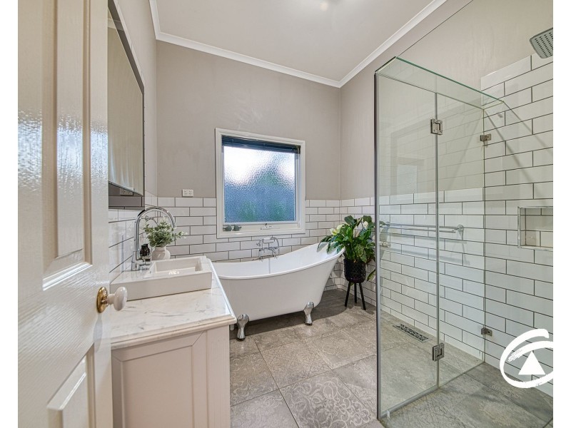 16 Quinn Road, Gembrook VIC 3783