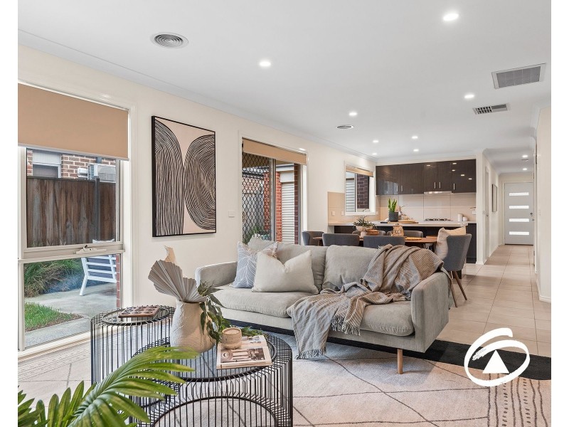 24 Mernoo Avenue, Clyde North VIC 3978