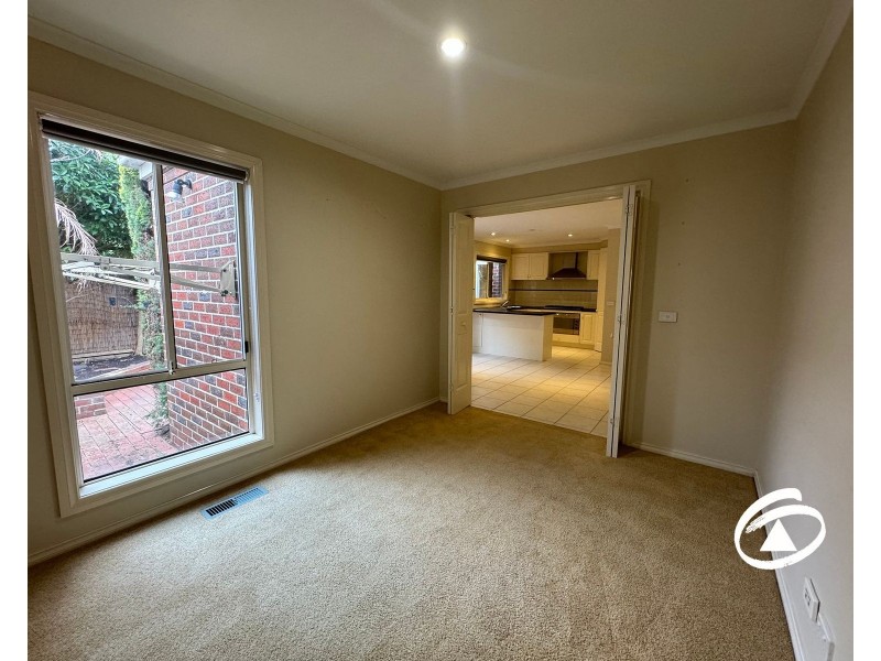 1/17 White Road, Wantirna South VIC 3152