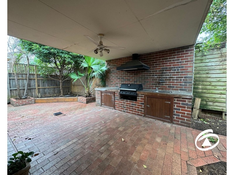 1/17 White Road, Wantirna South VIC 3152