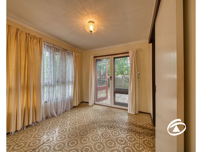 11 Lorraine Court, Hampton Park VIC 3976