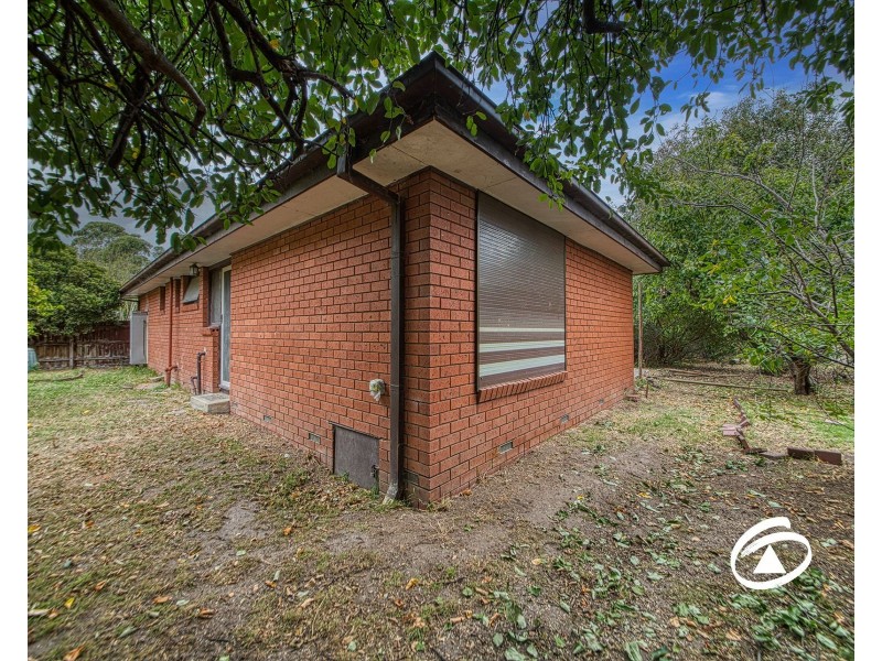 11 Lorraine Court, Hampton Park VIC 3976