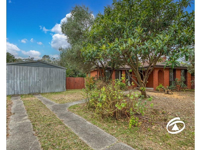 11 Lorraine Court, Hampton Park VIC 3976