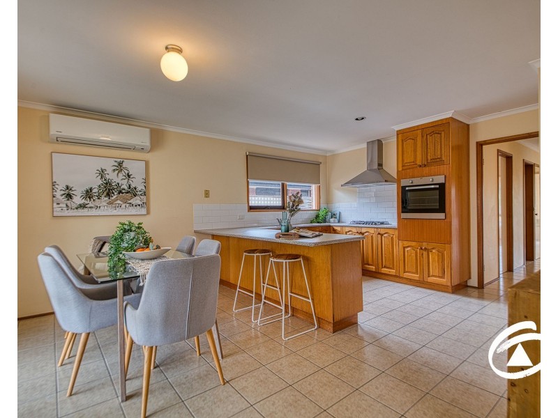 49 Fleetwood Drive, Narre Warren VIC 3805