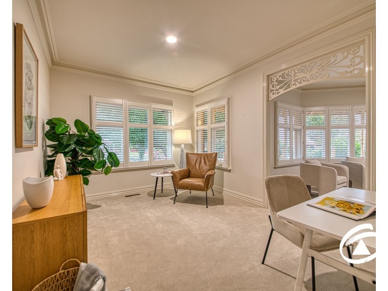 1 Astrid Court, Berwick VIC 3806