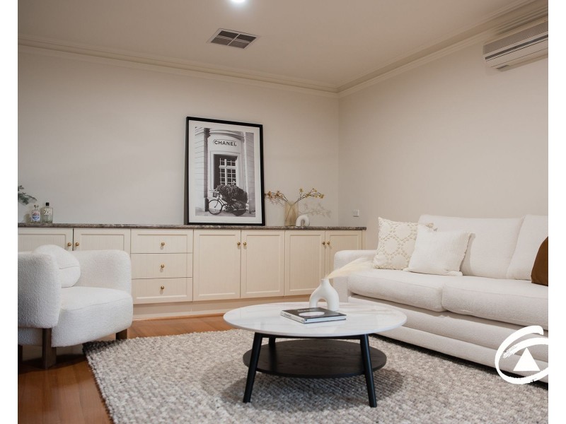 1 Astrid Court, Berwick VIC 3806