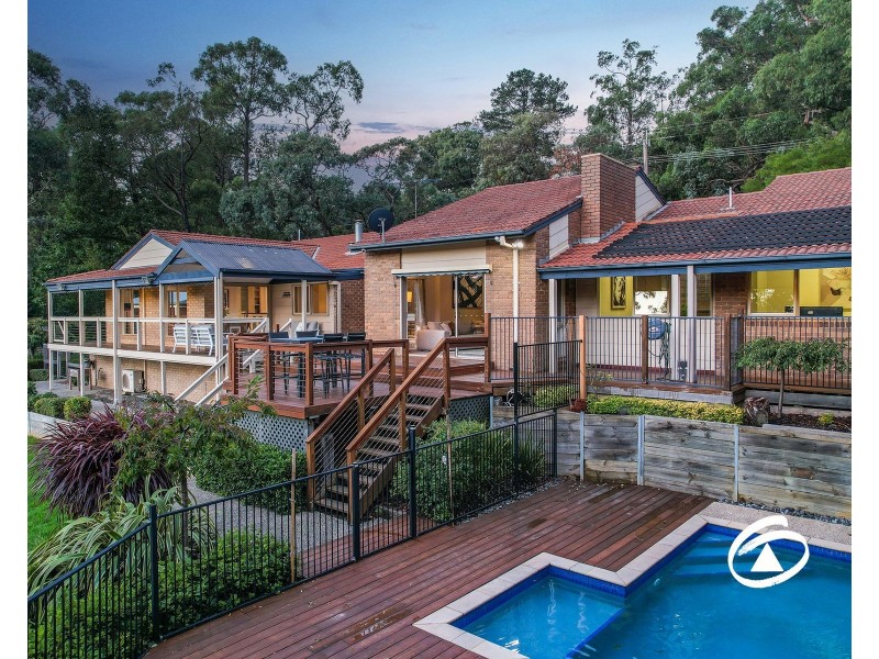 5 Sugarloaf Road, Beaconsfield Upper VIC 3808