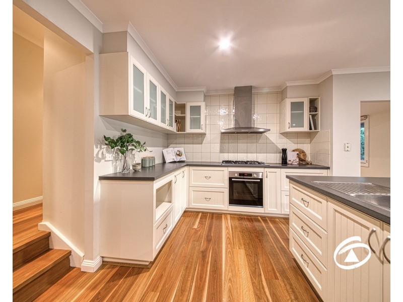 5 Sugarloaf Road, Beaconsfield Upper VIC 3808