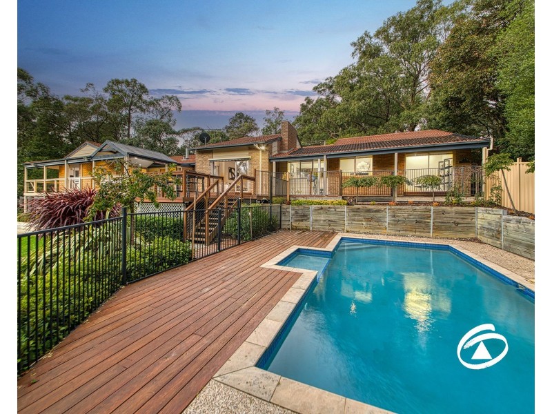 5 Sugarloaf Road, Beaconsfield Upper VIC 3808