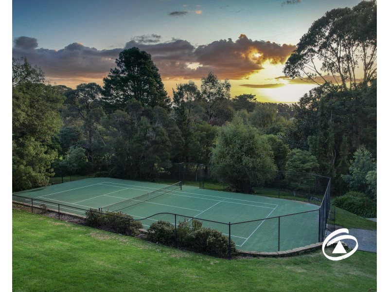 5 Sugarloaf Road, Beaconsfield Upper VIC 3808