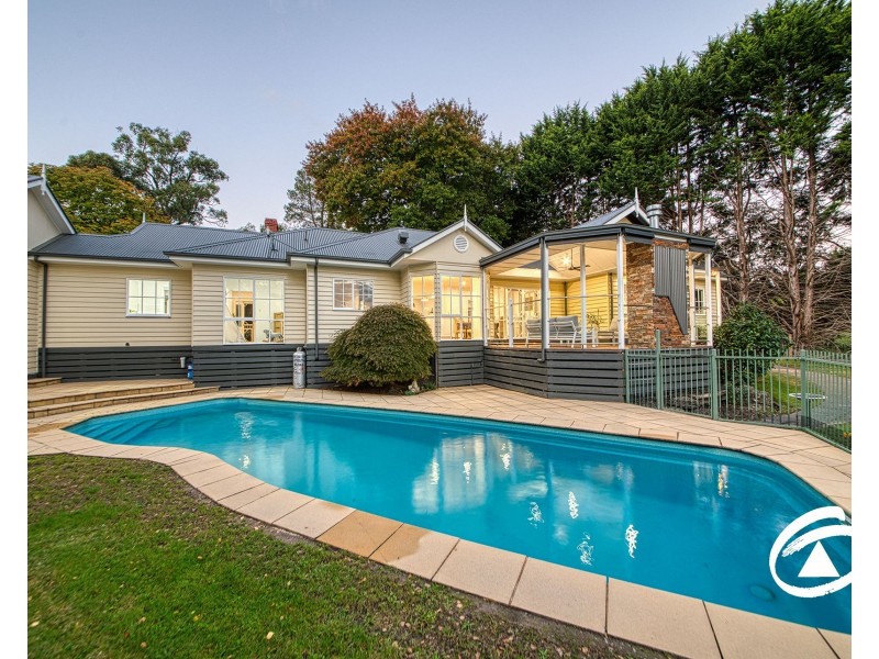 3 Bourkes Creek Road, Pakenham Upper VIC 3810