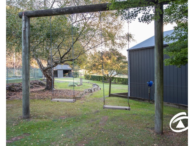 3 Bourkes Creek Road, Pakenham Upper VIC 3810