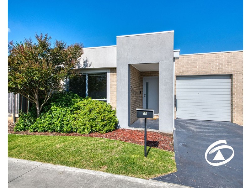 29 Llano Circuit, Berwick VIC 3806